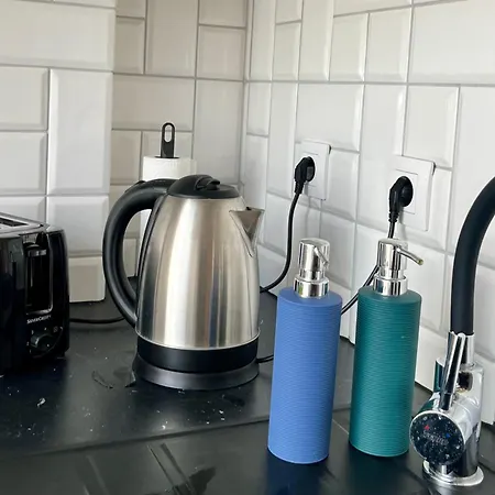 Feelhome With Kitchen Apartmán