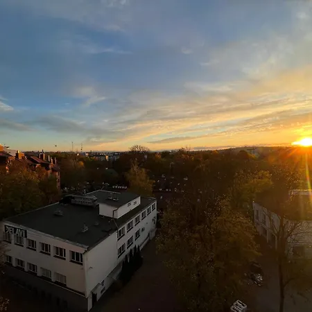 Feelhome With Kitchen *