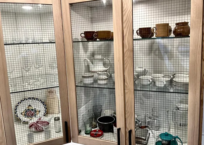 Feelhome With Kitchen *