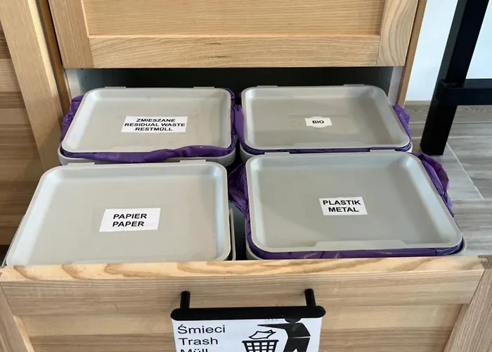 Feelhome With Kitchen