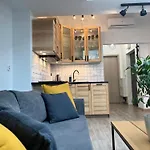 Feelhome With Kitchen Cracovia